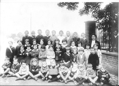 Classe de Mme Vanloo en 1933