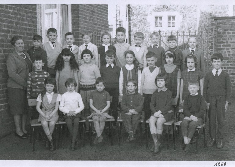 Classe de Mme Vanloo en 1968
