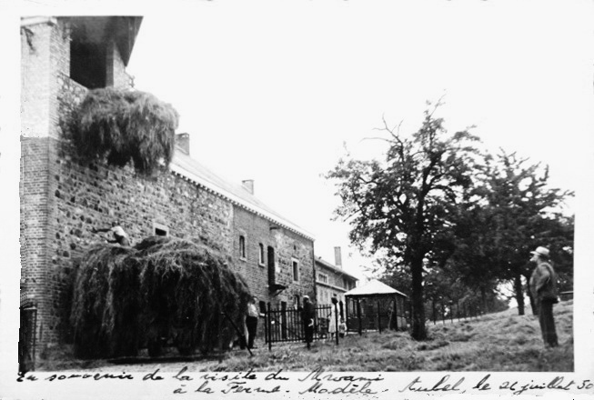 photo Bétel Visite de la ferme modèle 1950 - Brée Fernand.jpg