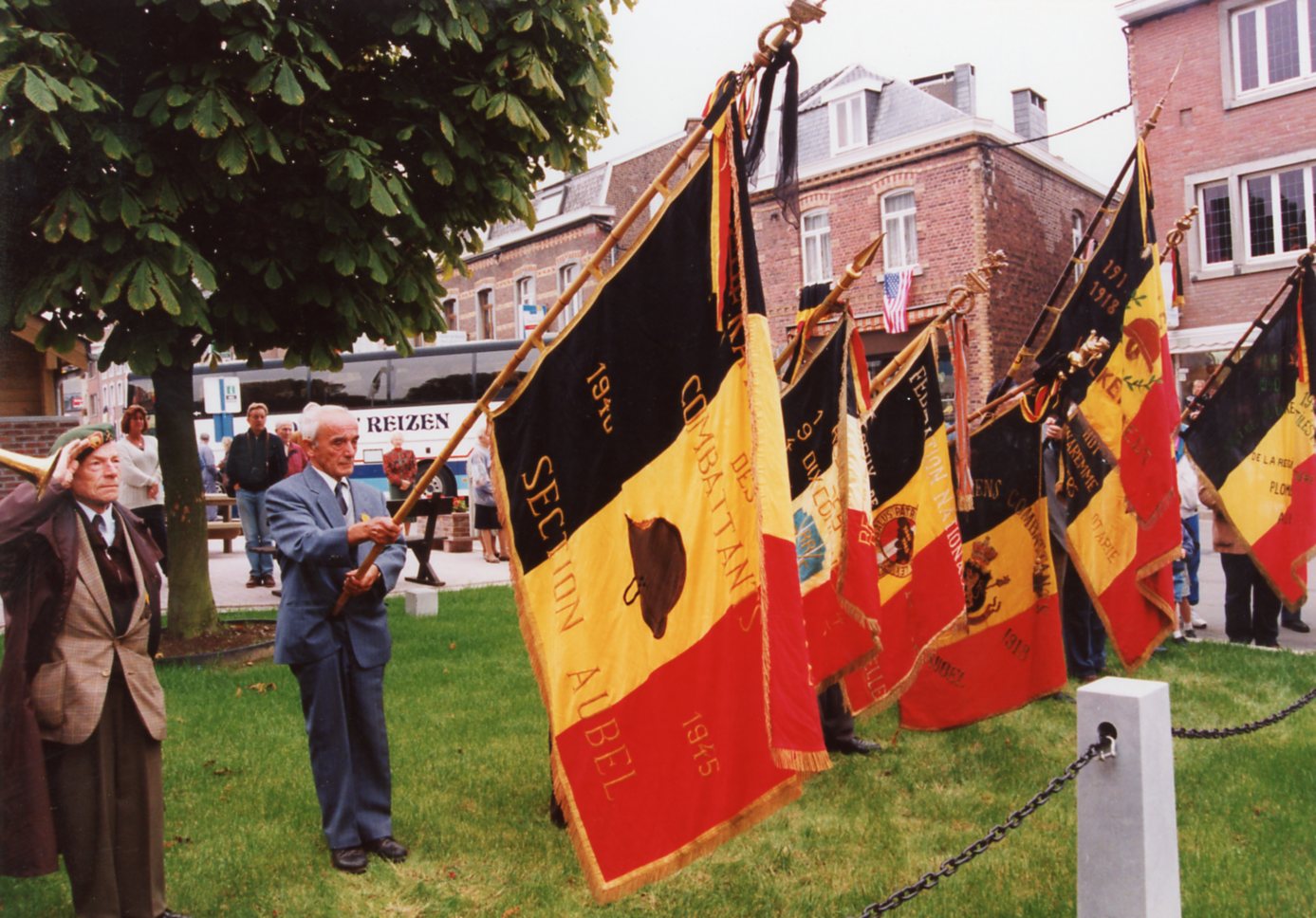 Guerre 40-45 Amitiés américano aubeloises 1994 - Albert Mager015.jpg