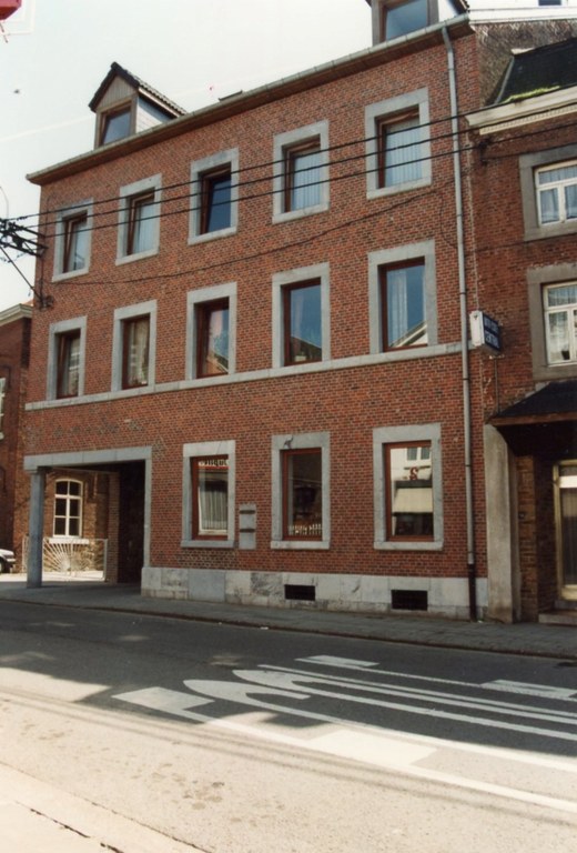 Avant Après Rue de la Station Boerenbond Michel Piret027.jpg