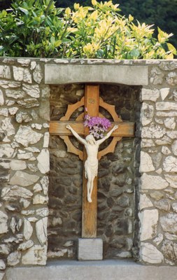 Croix rue de Battice