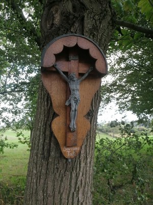 Croix sur le chemin de Fort-Pays à Saint-Jean-Sart
