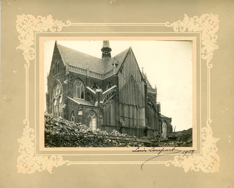 Travaux de transformation de l'église