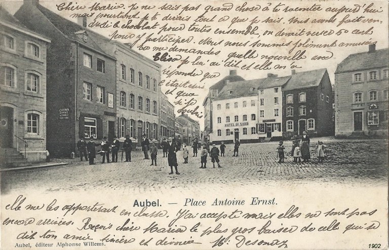 Place Antoine Ernst, l'hôtel du Nord