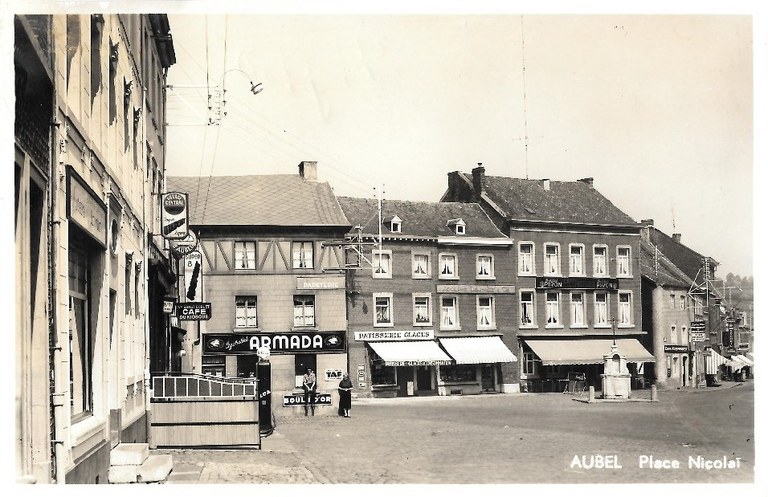 CP Place Nicolaï XXXX - Brée Fernand (33).jpg