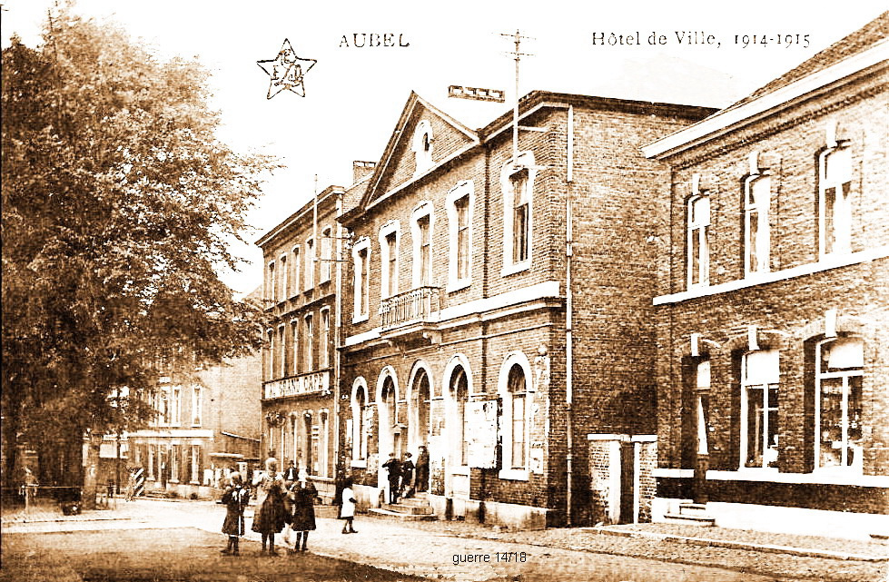 CP Place Nicolaï XXXX - Brée Fernand (32).jpg