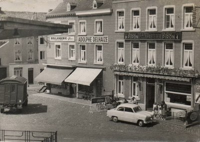 Place Nicolaï - Le "Delhaize" d'Aubel