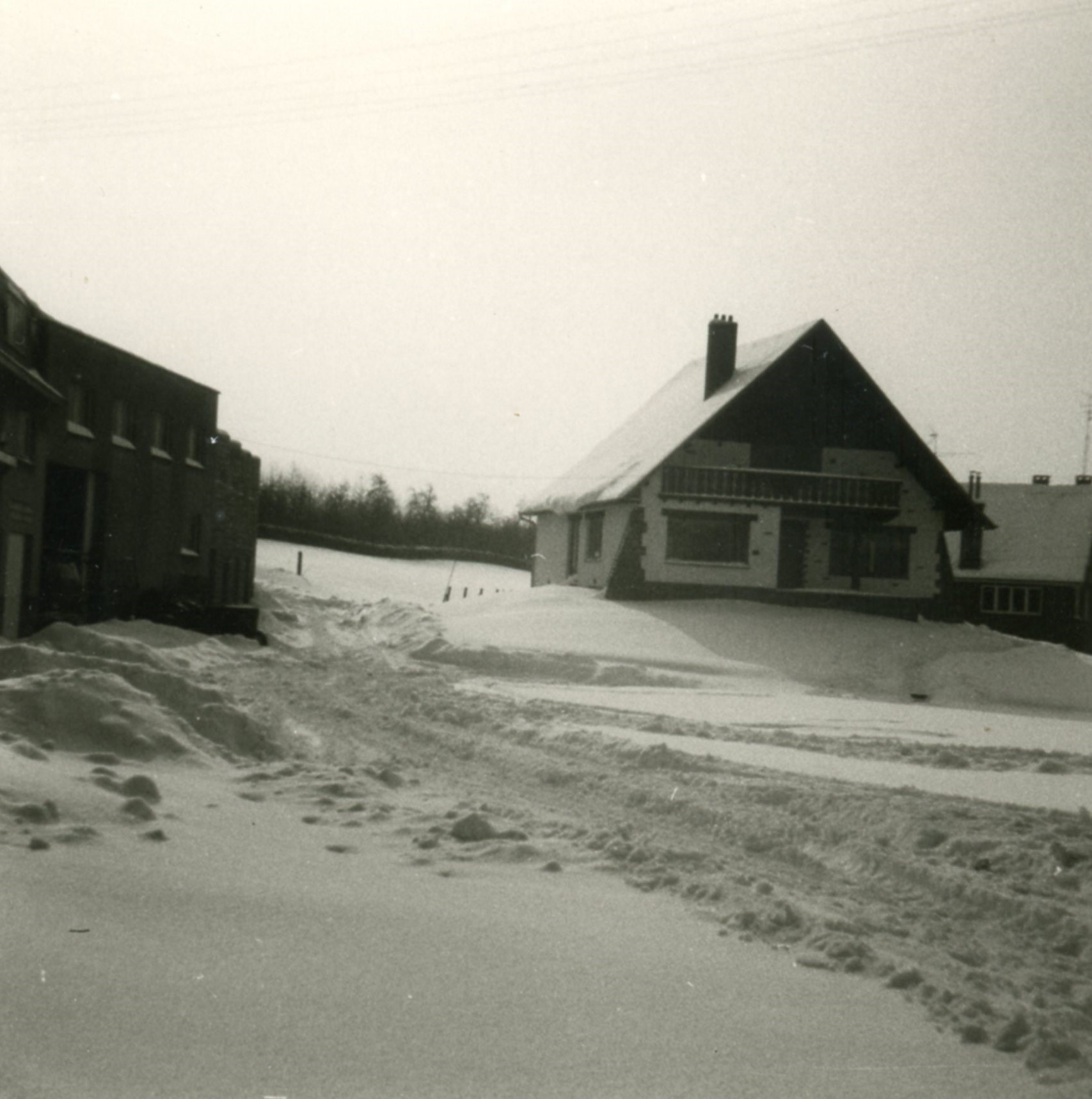 CP et photos rue Tisman chalet Franssen XXXX - Yvon Franssen002.jpg