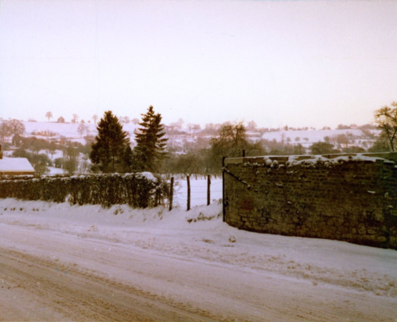 rue de la Bel 1979 - Roger Lambiet003.jpg