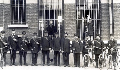 Le personnel de la poste