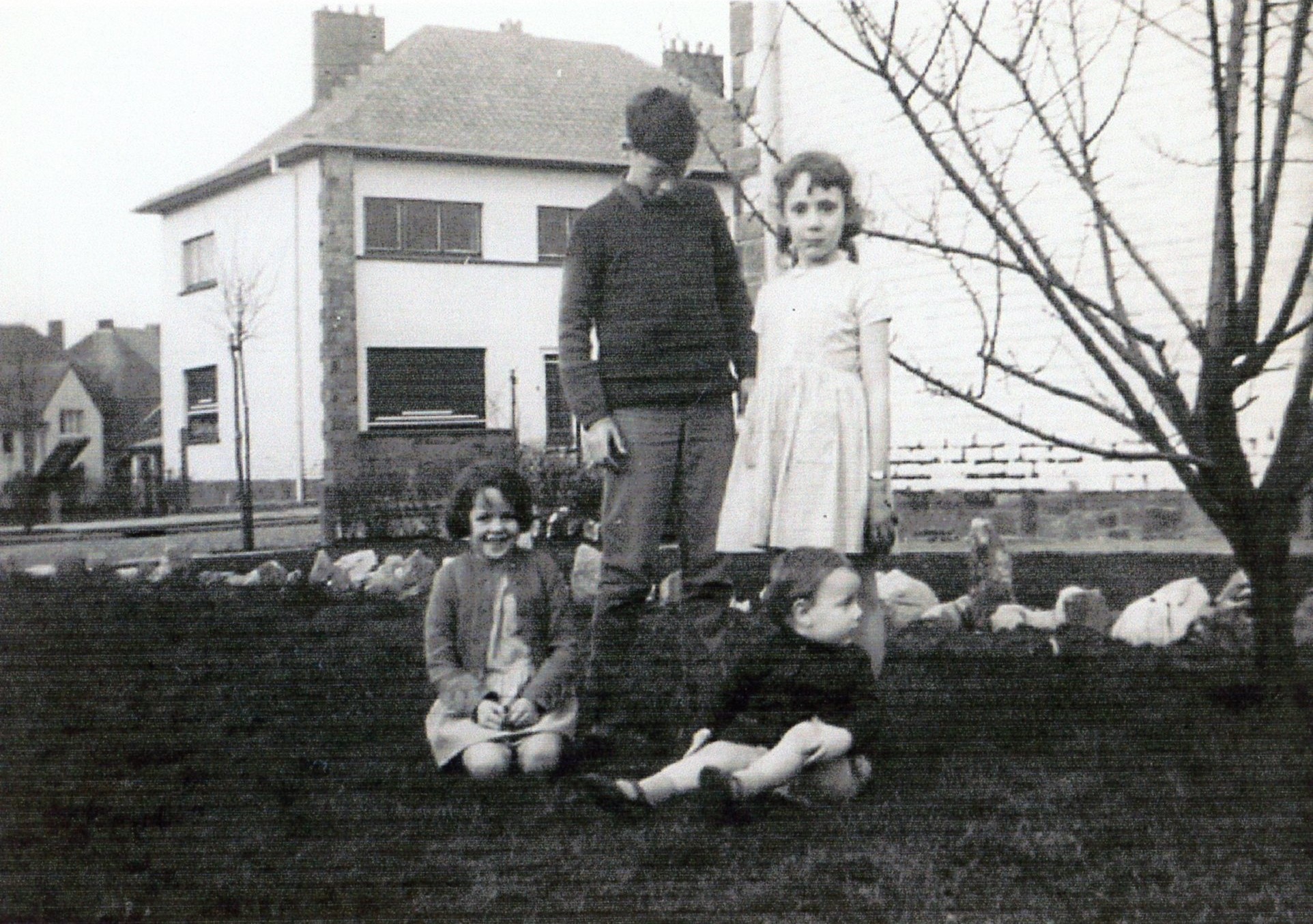 ZelRue Philippe Piron Petite propriété terrienne XXXX - Philippe Haccour001.jpg