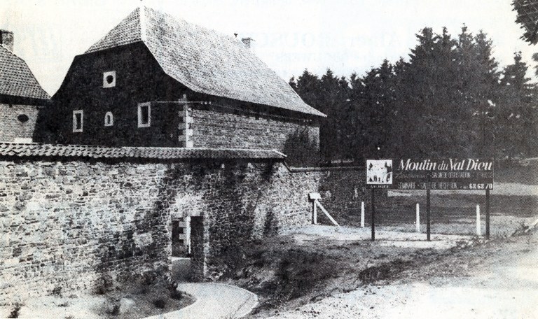 Patrimoine Moulin Val-Dieu 1993 - Clément Meurens002.bmp