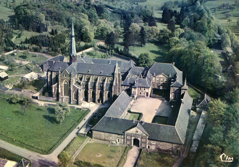 Vue aérienne de l'abbaye