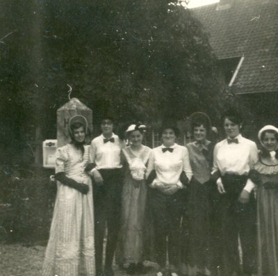 Excursion des 3 x 20 de Saint-Jean-Sart en 1969