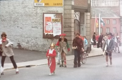 Cortège rue de la Station dans les années '70