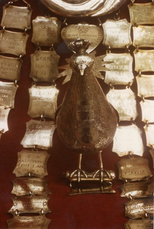 St-Hubert Le collier d'argent du Roy - Gravé sur le cou du pigeon 1682 Fait à Aubel 1754 HLC63 069.jpg