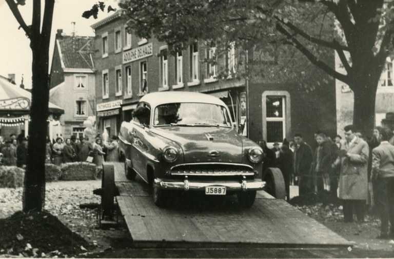 St-Hubert 1955 Date inconnue Le Gymkhana à ses débuts043.jpg