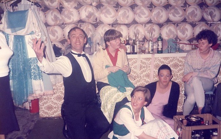 Spectacle L'Auberge du Cheval Blanc 1986 - Marie-Josée Bouche027.jpg