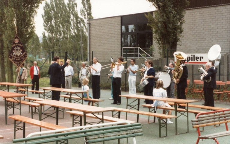 Basket 20e anniversaire 1987 - Hubert Otten011.jpg