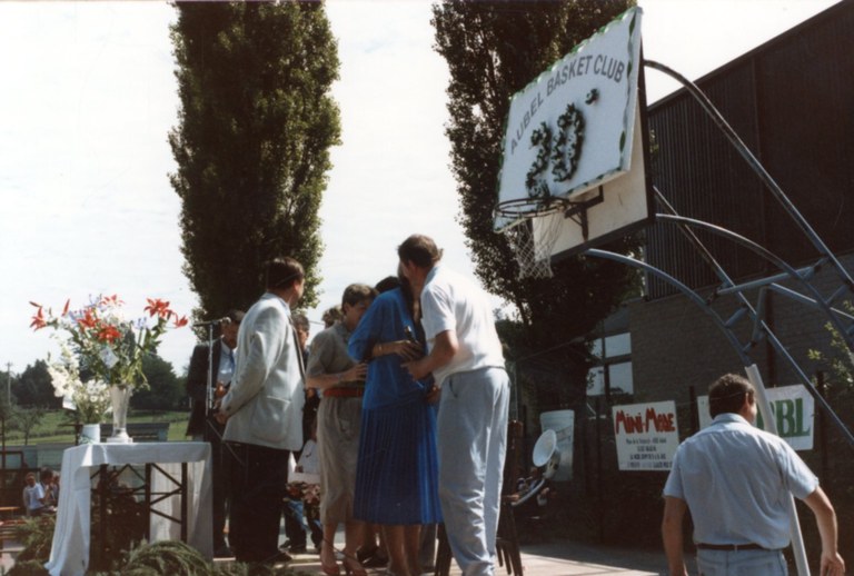 Basket 20e anniversaire 1987 - Hubert Otten012.jpg