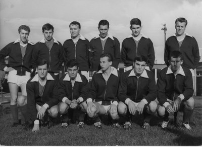 Football : équipe première en 1963.