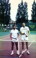 Rencontre de tennis entre sportifs aubelois en 1978
