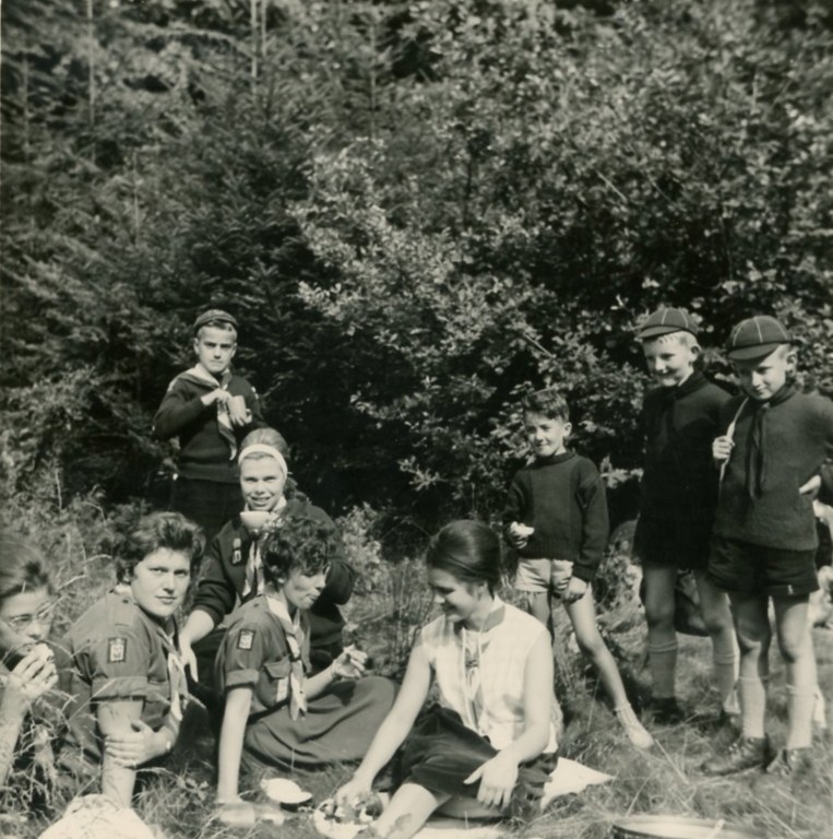 Unité scoute date inconnue - Piron Clairette002.jpg
