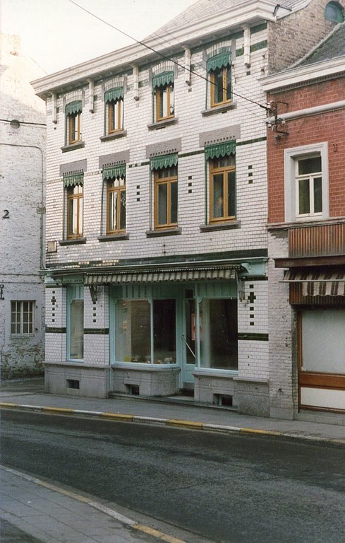 CP et Photos rue de la Station Destruction et reconstruction boulangerie pâtisserie Proumen 1987 - Marc Proumen057.jpg