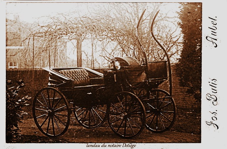 Le landau du notaire De Tiège