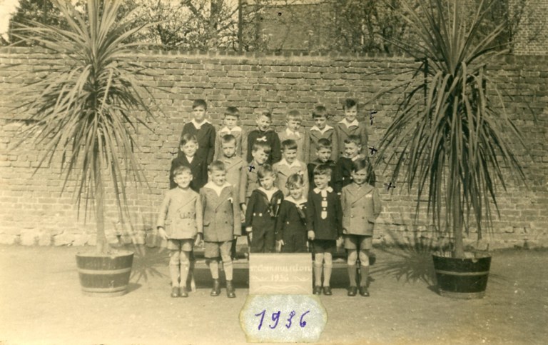 Premières communions en 1936