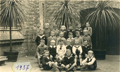 Premières communions en 1937