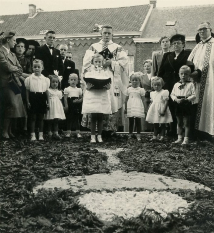 Première messe Beckers Jean Donsart août 1952 - Lecloux-Baltus Marie-Josée 007.jpg