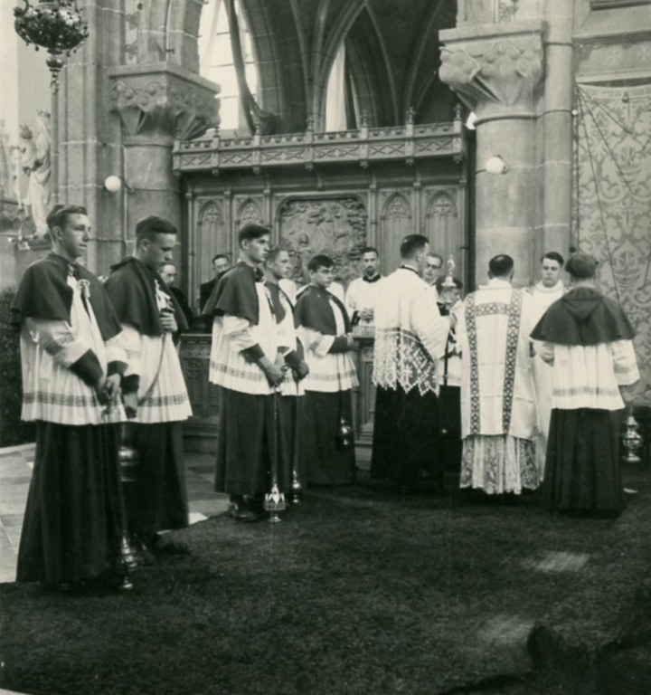 Première messe Beckers Jean Donsart août 1952 - Lecloux-Baltus Marie-Josée 010.jpg