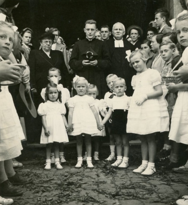 Première messe Beckers Jean Donsart août 1952 - Lecloux-Baltus Marie-Josée 012.jpg