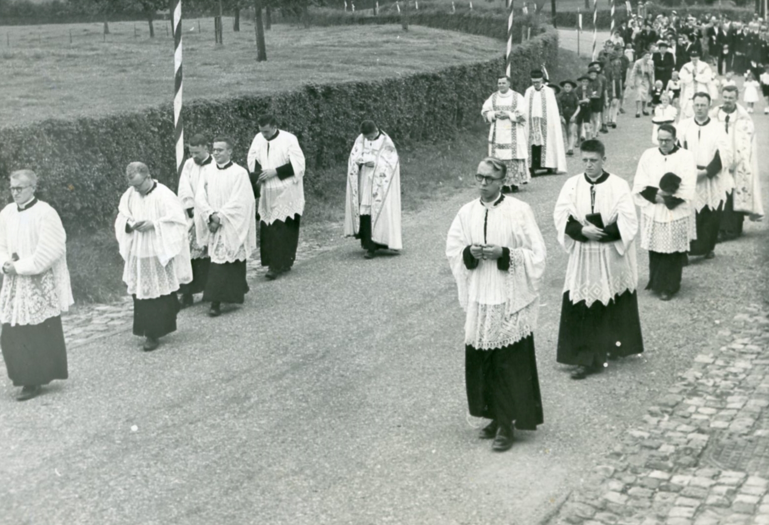 Première messe Beckers Jean Donsart août 1952 - Lecloux-Baltus Marie-Josée 021.jpg