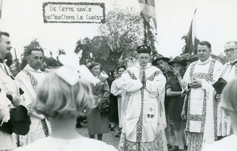 Première messe Jean Beckers 1952 - Lecloux-Baltus Marie-Josée 004.jpg
