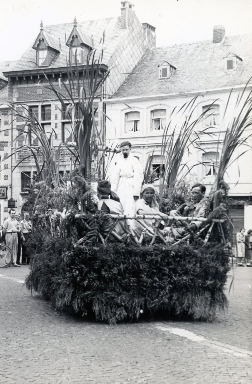Première messe Jean Beckers 1952 - Lecloux-Baltus Marie-Josée 006.jpg
