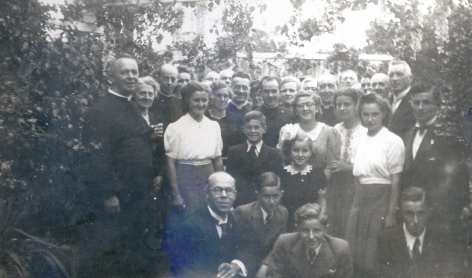 Première messe Gaspard Gérardy 1947 - Brée Yves026a.jpg