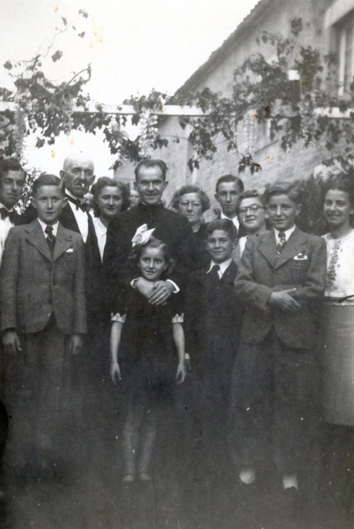 ZelFamille Gérardy Première messe Gaspard Gérardy XXXX - Brée Yves022a.jpg