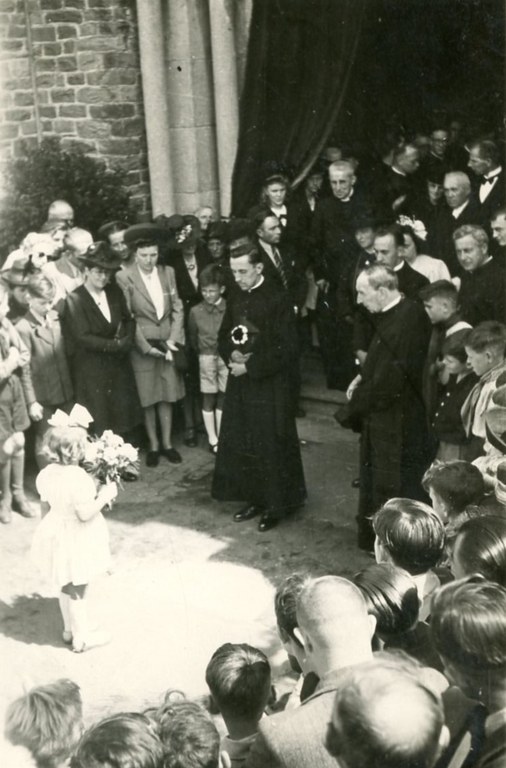 Première messe Joseph Halleux XXXX - Brée Yves007.jpg