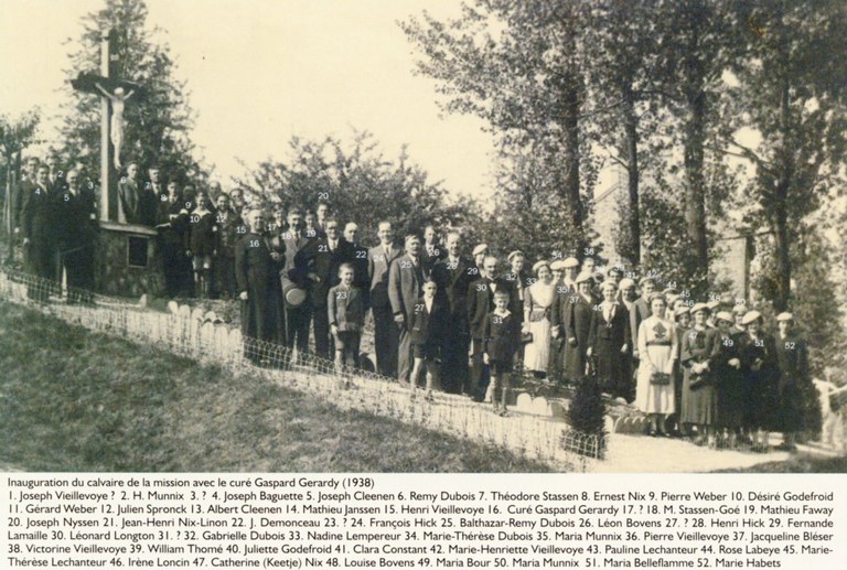 Saint-Jean-Sart : inauguration du calvaire de la mission en 1938
