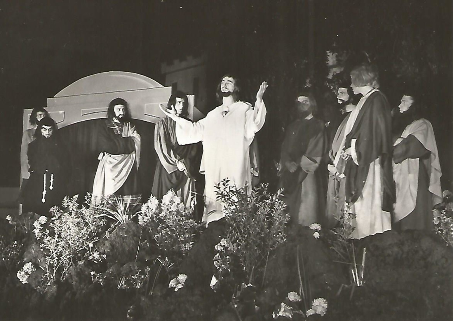 Jeux scéniques -  Haccour Bernadette.jpg
