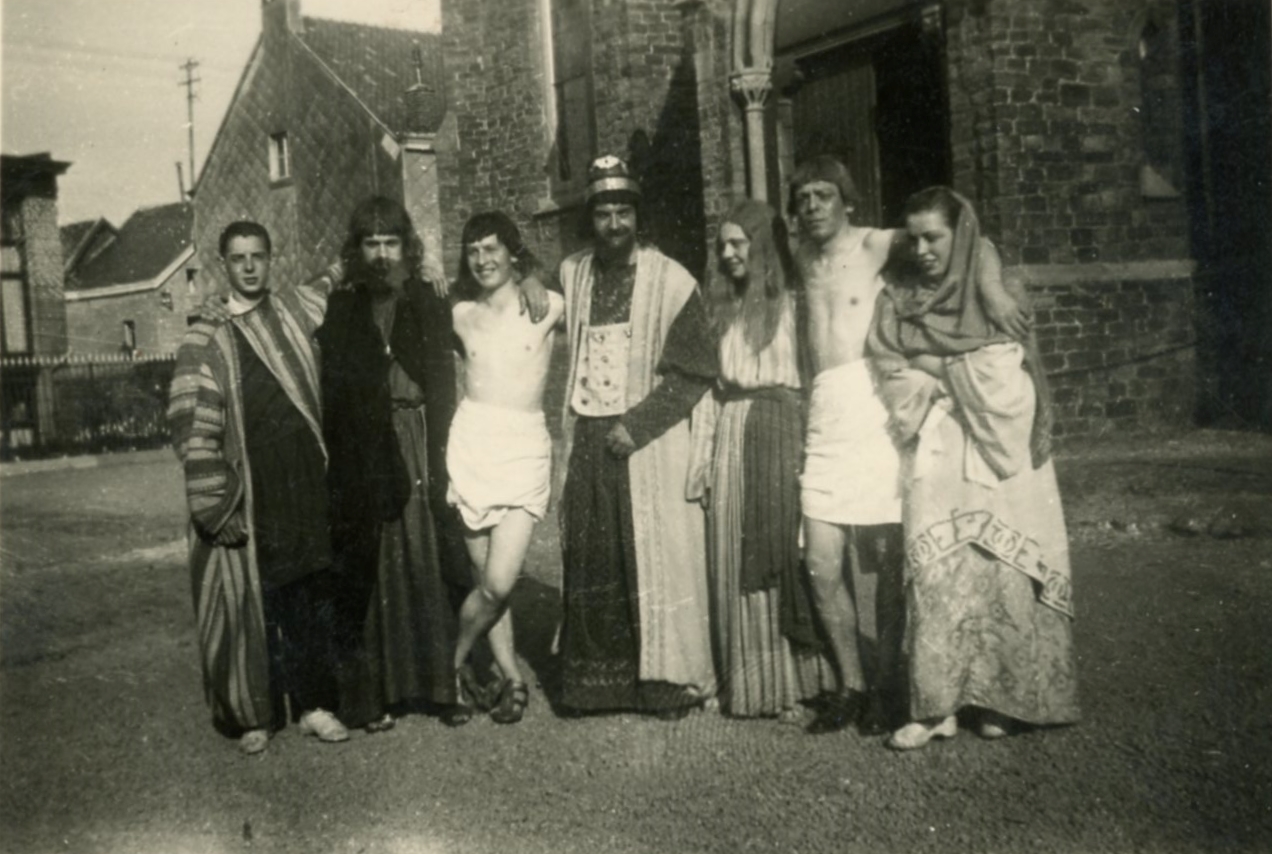 Rosaire Jeux scéniques 1949 Participants Haccour Anne-Marie026.jpg