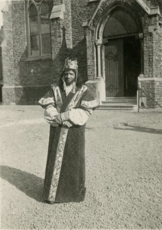 Rosaire Jeux scéniques 1949 Participants Haccour Anne-Marie029.jpg