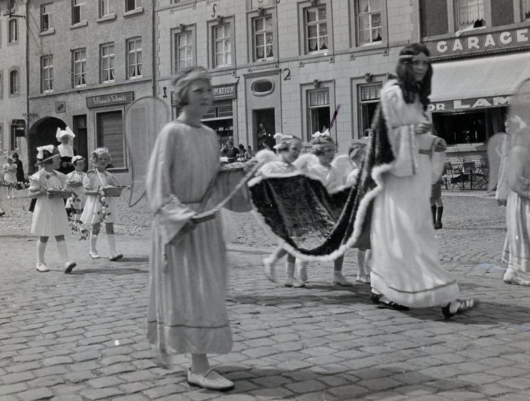 Procession XXXX - Piron Clairette 029.bmp