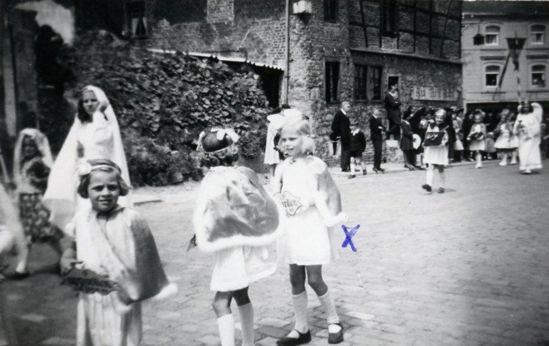 Procession XXXX - Piron Clairette 031.bmp