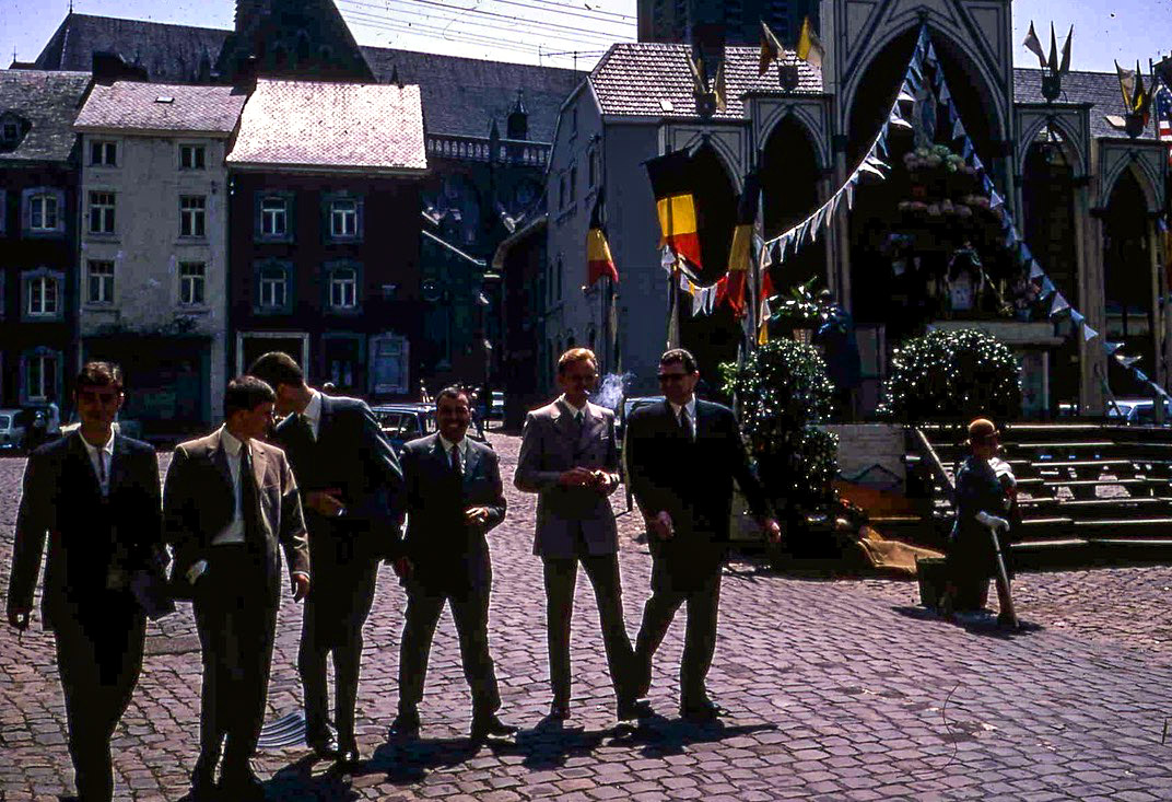 Procession Théo Piron 1970 - G Detry (7).JPG