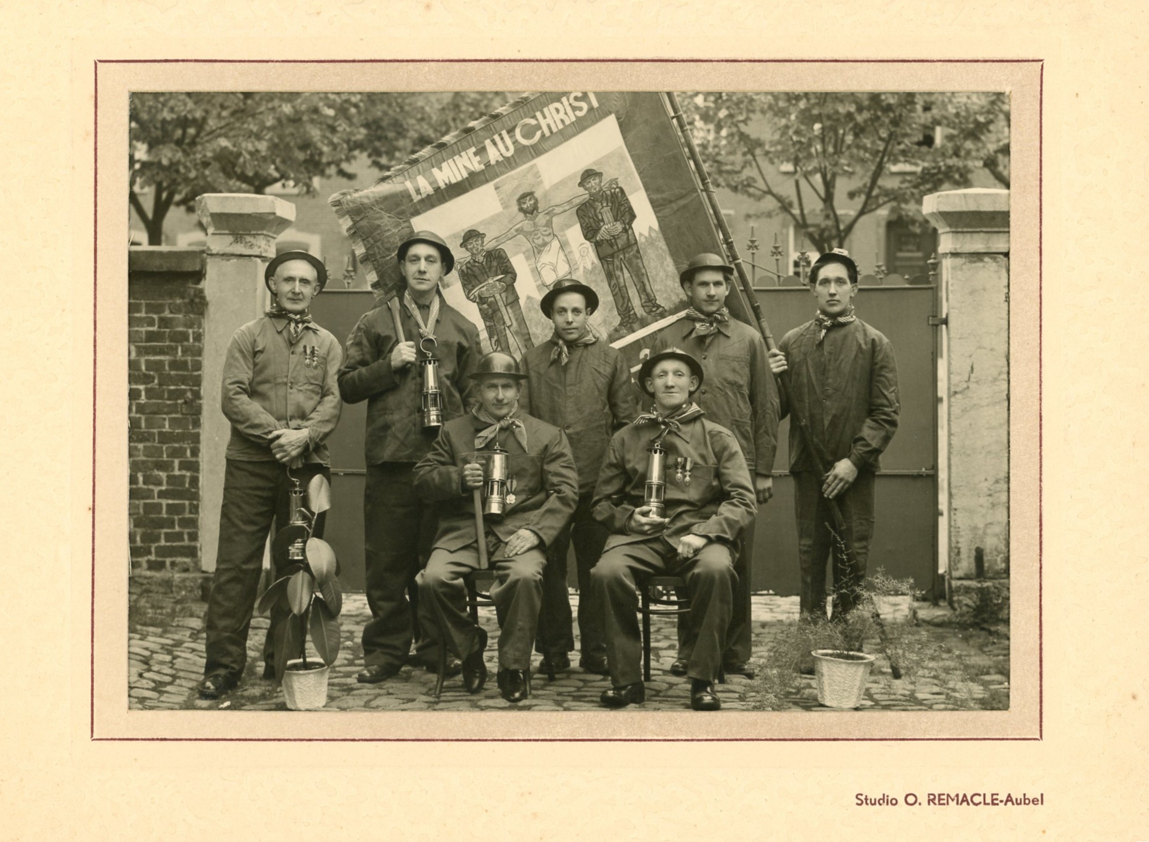 Groupe Mineurs XXXX - xxxx002.jpg