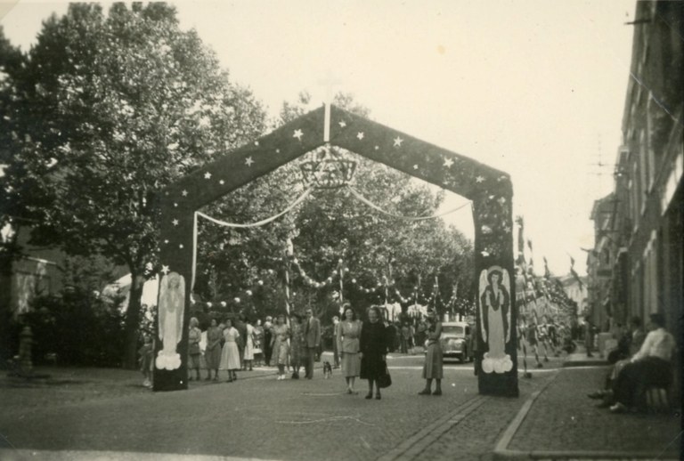 Le rosaire en 1949.